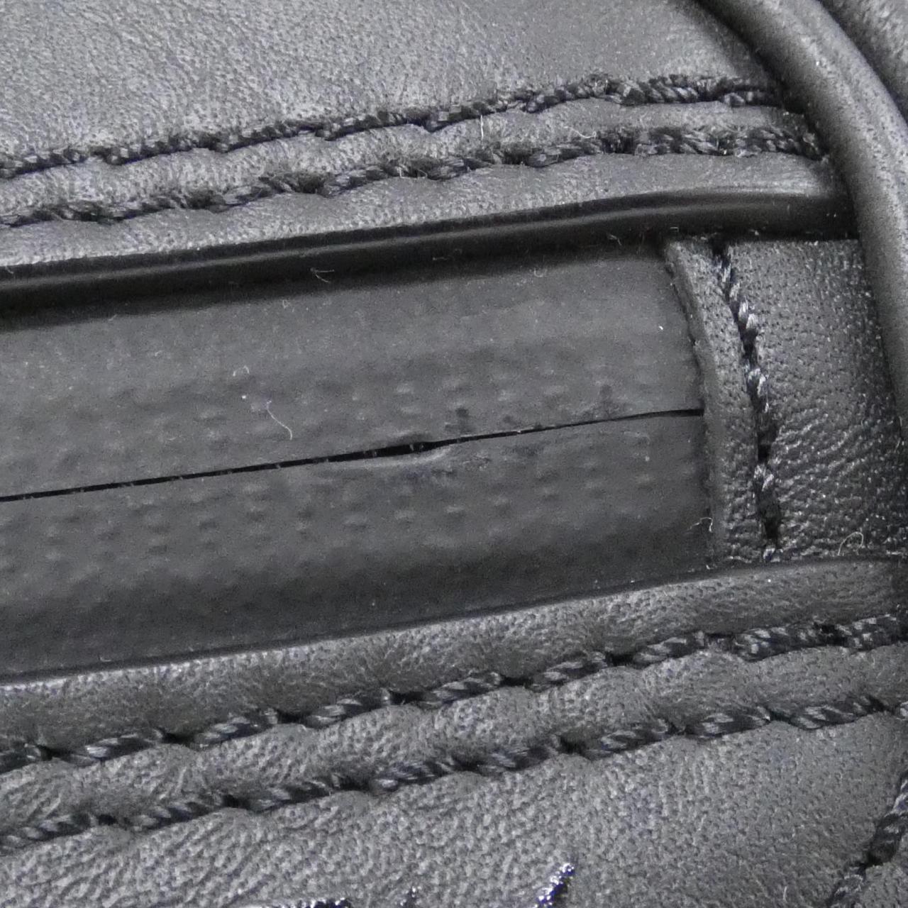 ルイヴィトン エクスパンダブル メッセンジャー バッグ