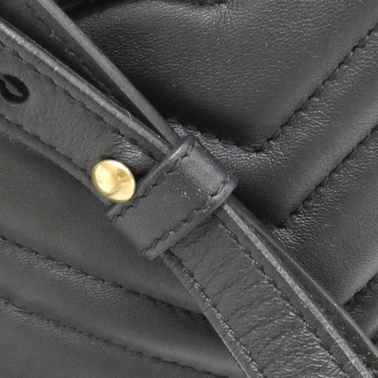 グッチ GGマーモント レザーリュックサック