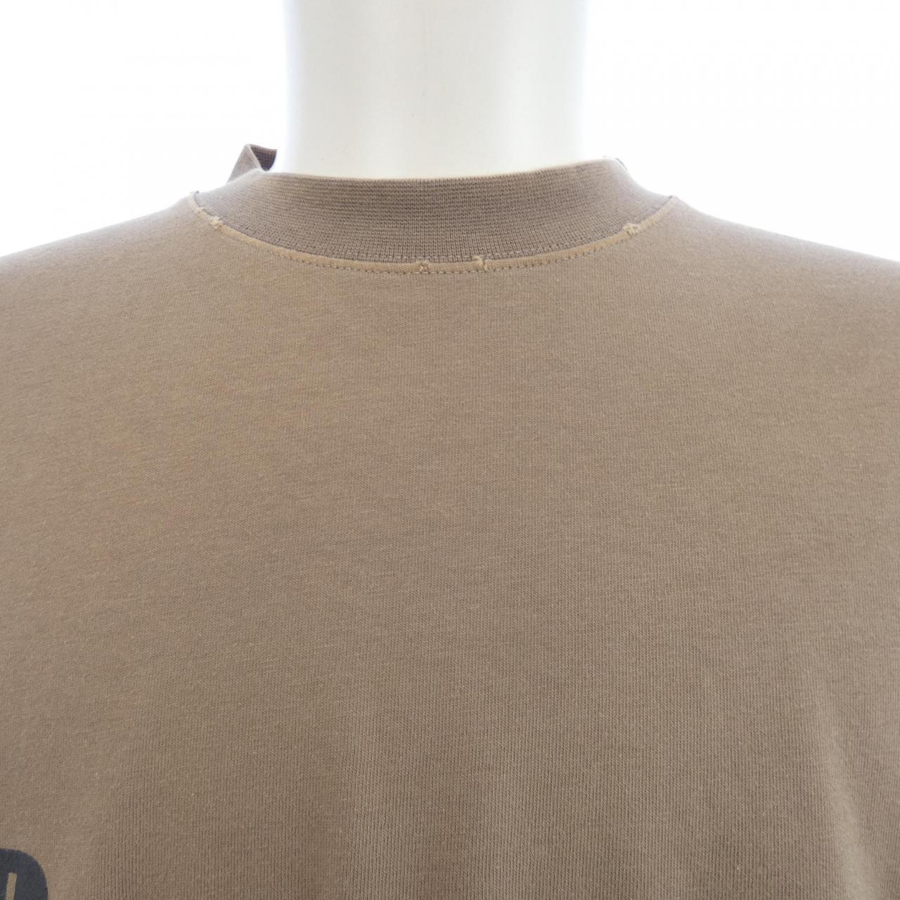バレンシアガ Tシャツ