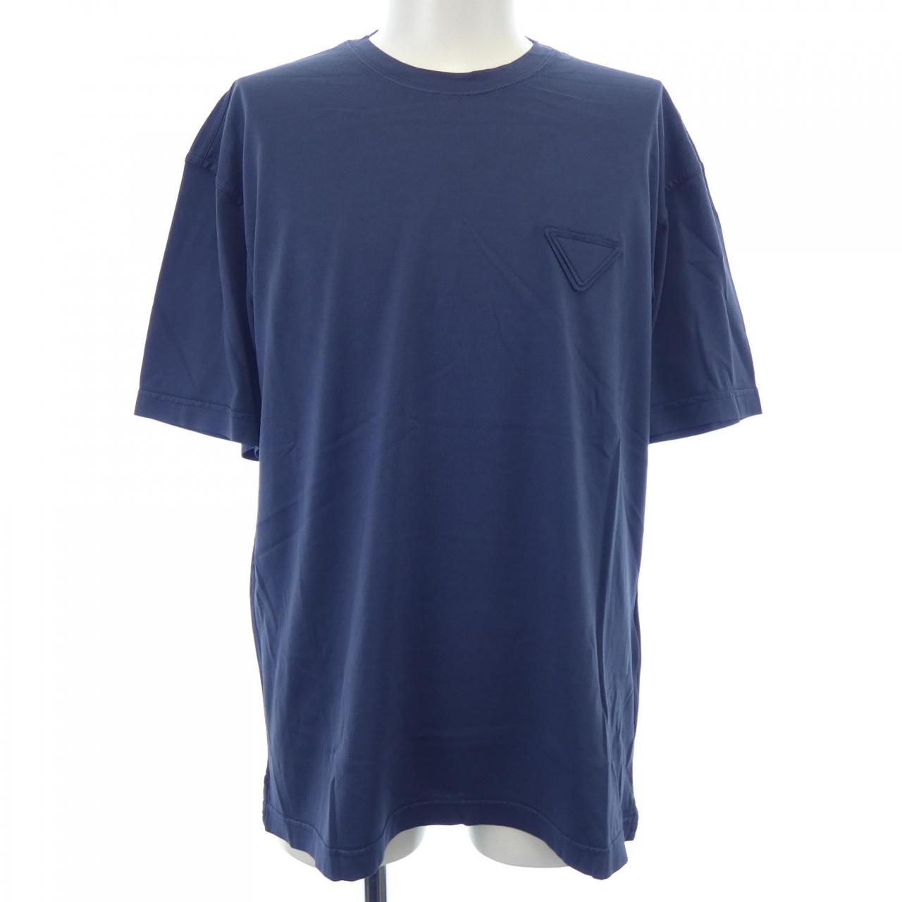 プラダ Tシャツ