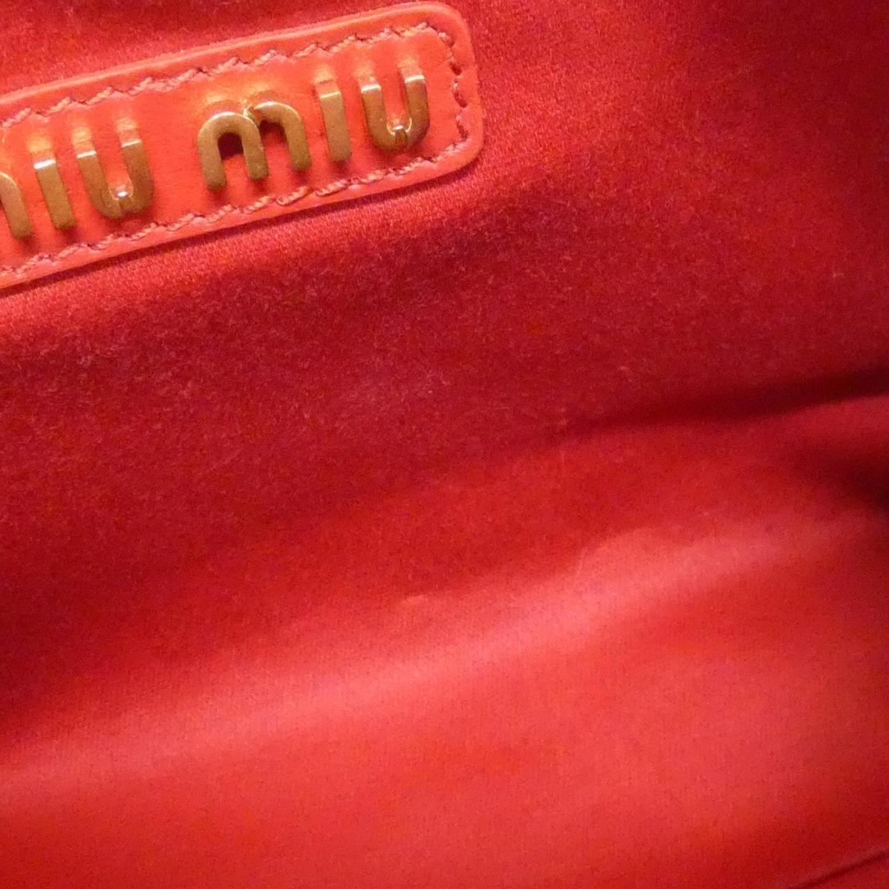 ミュウミュウ SOFT CALF ショルダーバッグ