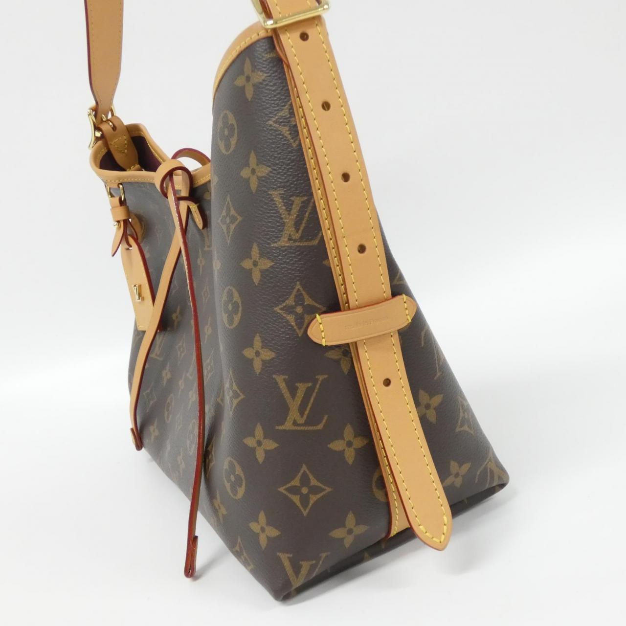 ルイ・ヴィトン キャリオール モノグラム ショルダーバッグ