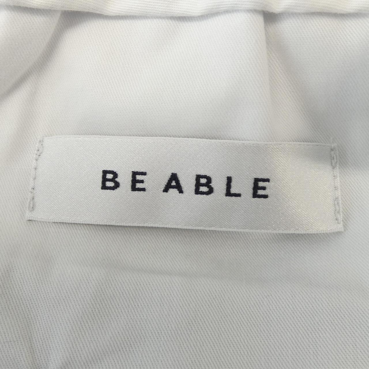 BEABLE デニムパンツ