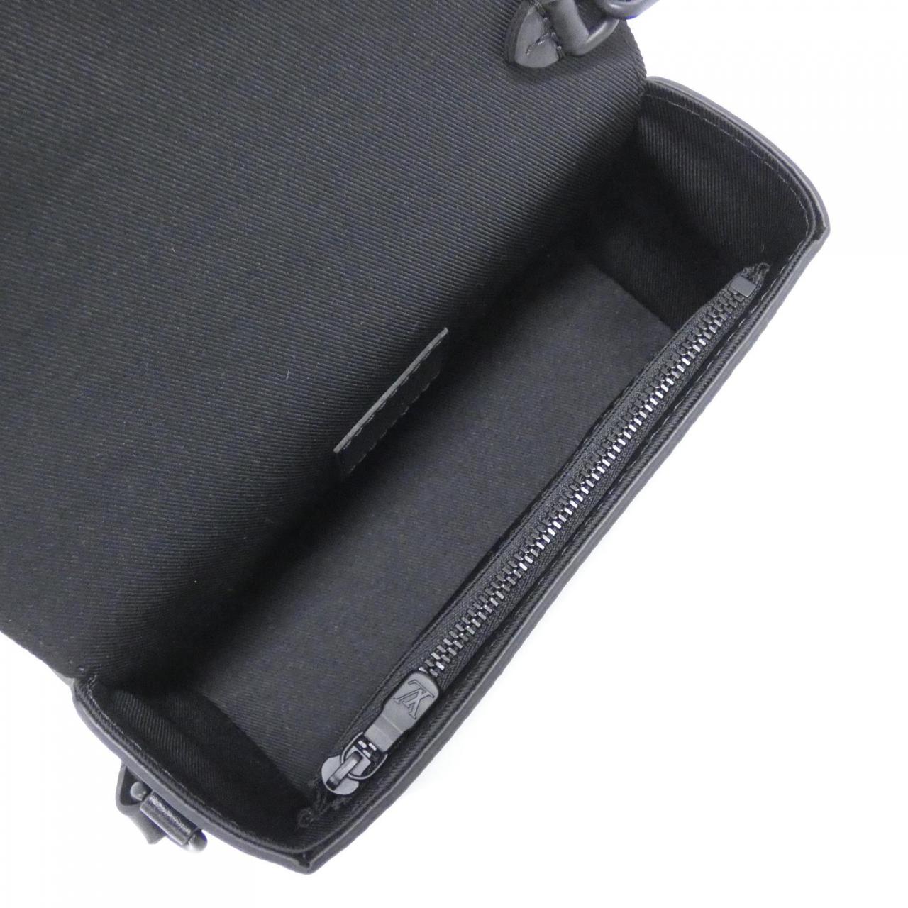 ルイヴィトン モノグラムエクリプス スティーマー ウエアラブルウォレット ショルダーバッグ