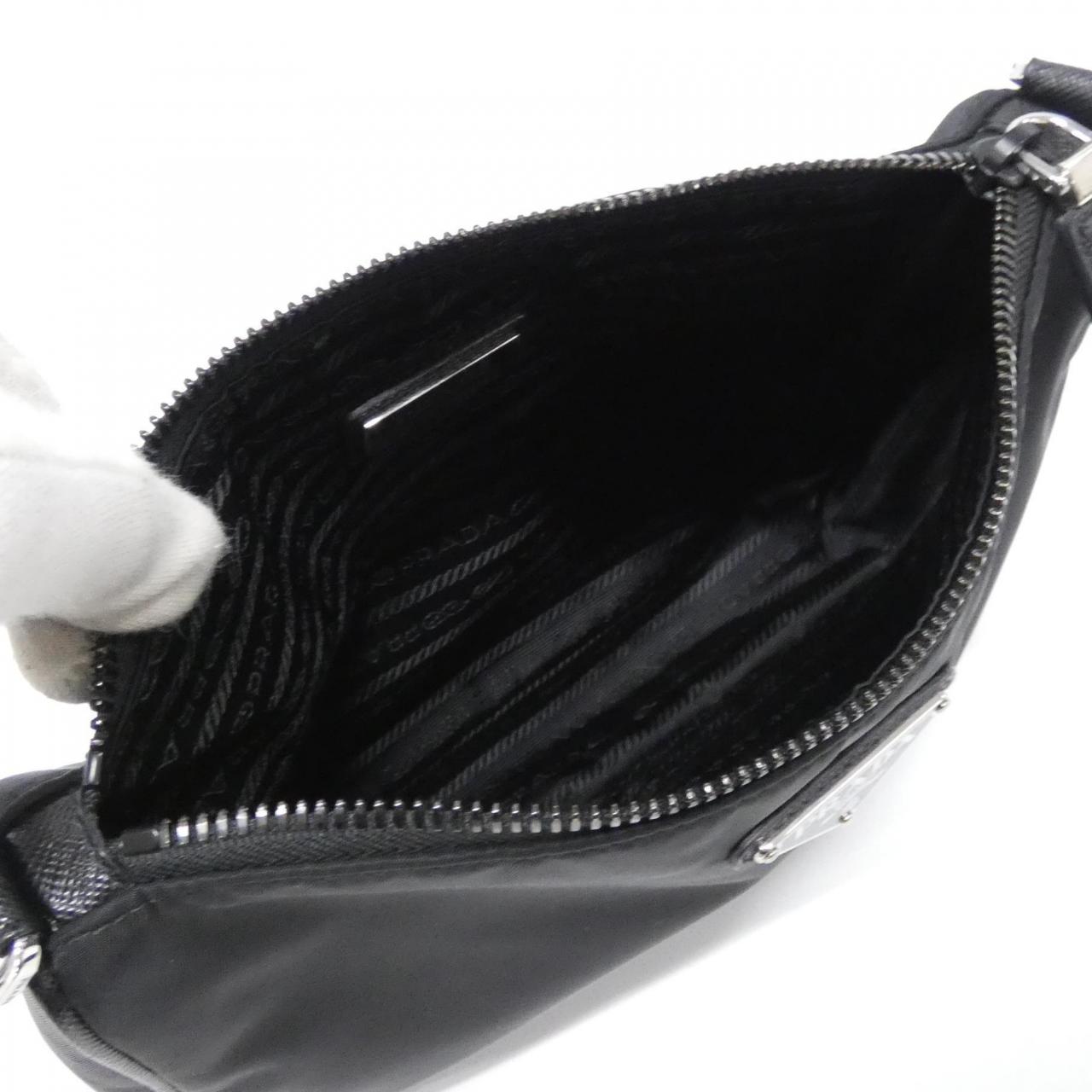 プラダ TESSUTO SAFFIANO ショルダーバッグ