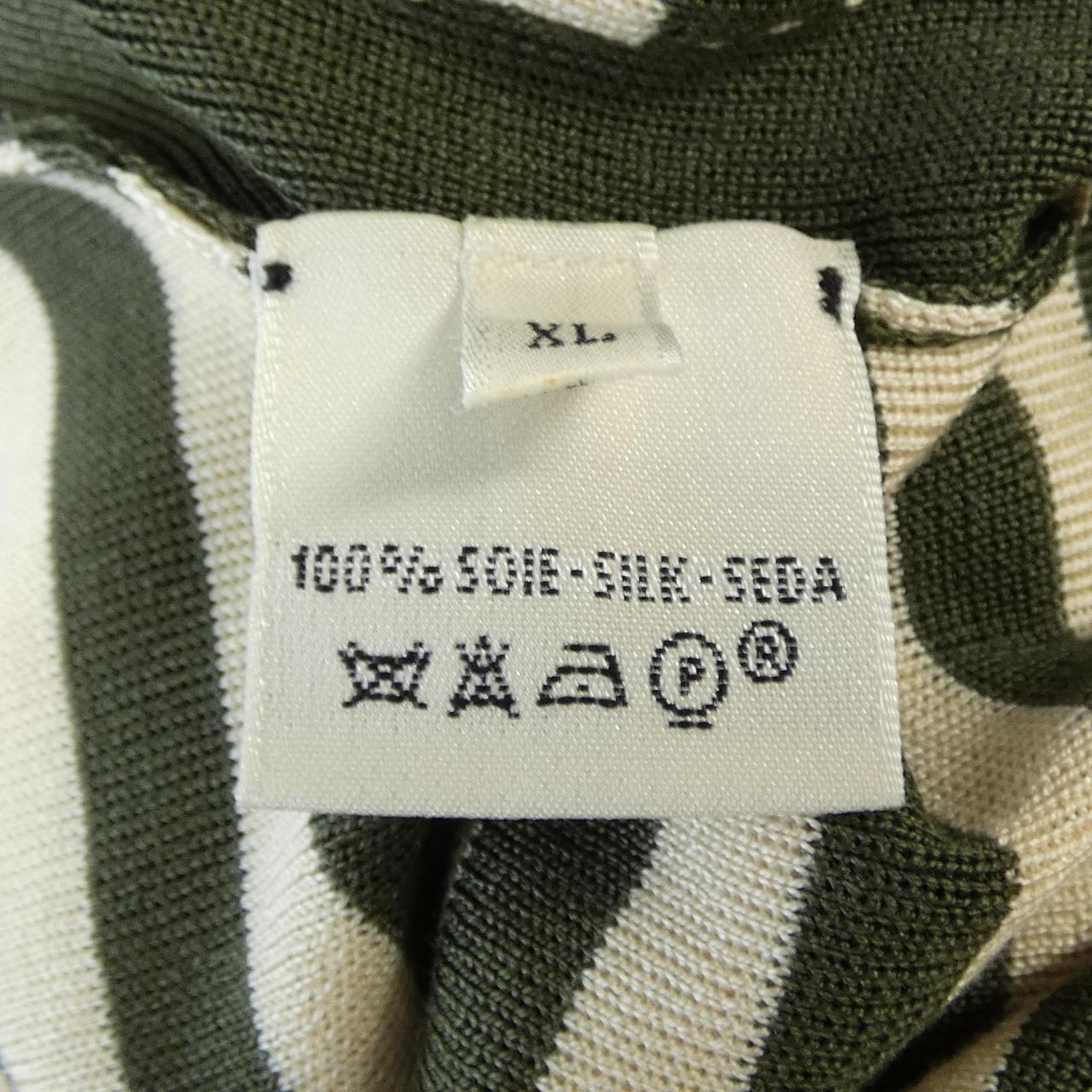 エルメス シルクトップス