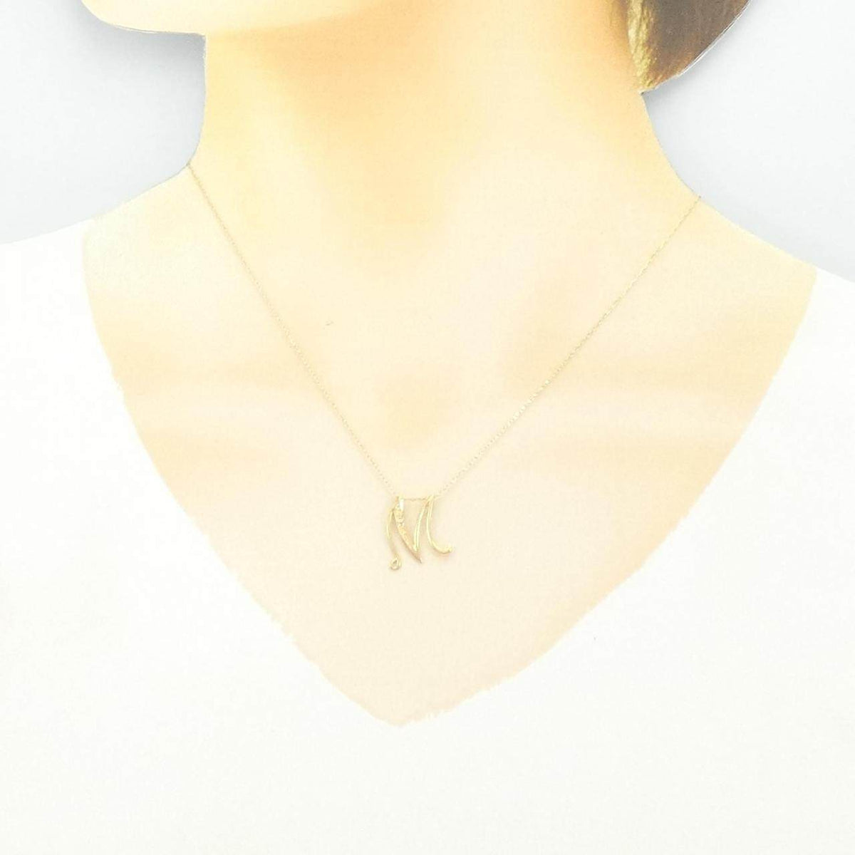 K18イニシャルMダイヤモンドネックレス