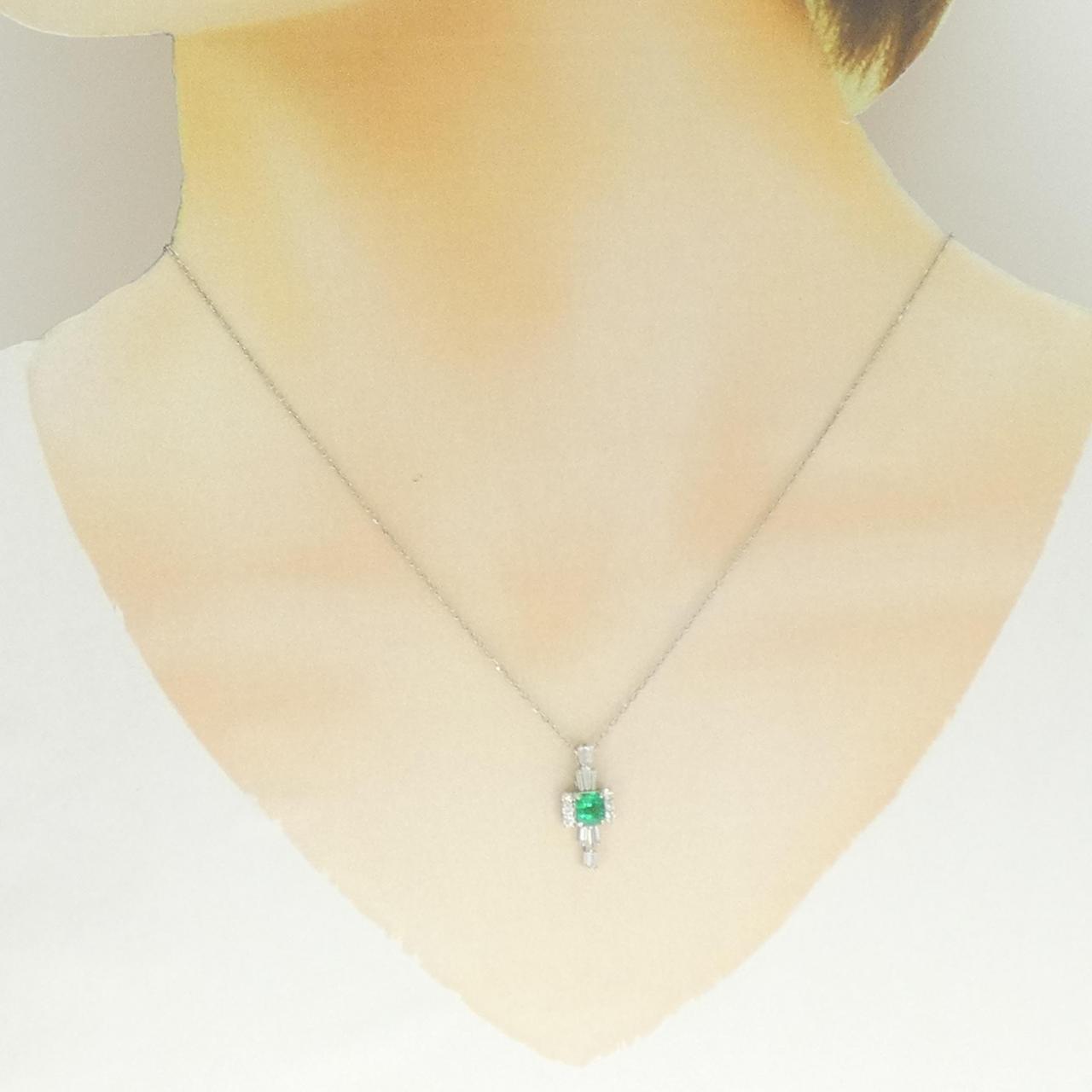 プラチナ エメラルド ダイヤモンド ネックレス