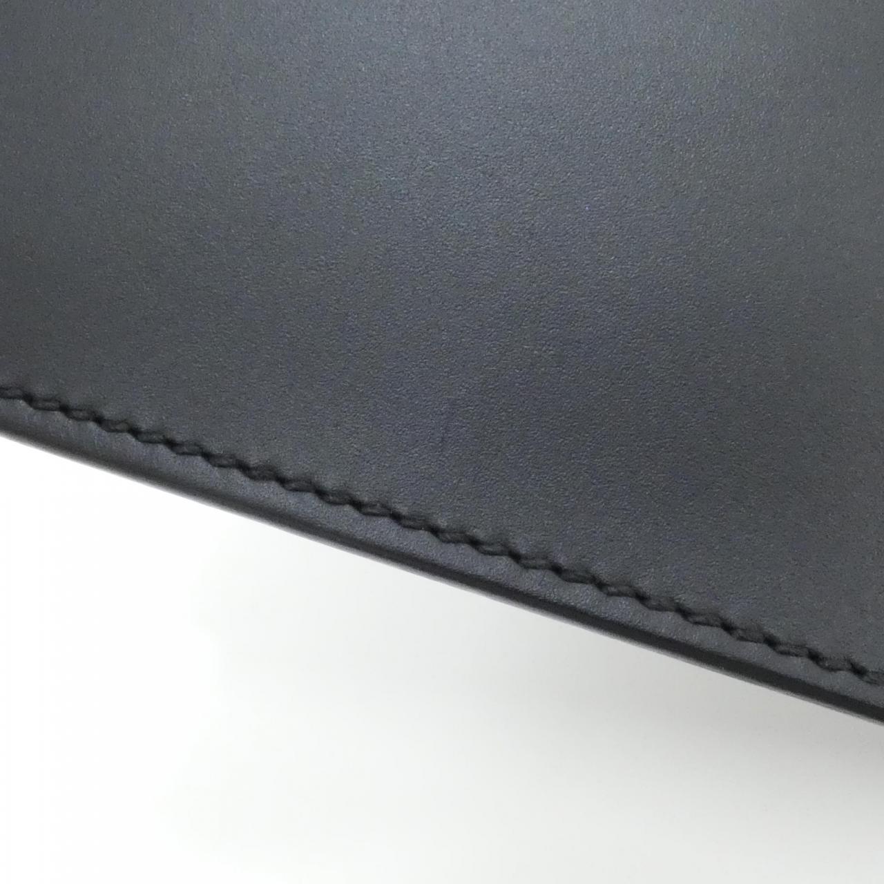 グッチ SYLVIE レザー ショルダーバッグ
