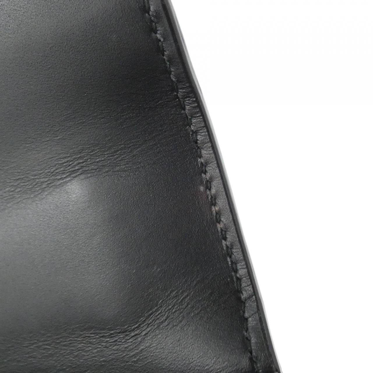 グッチ SYLVIE レザー ショルダーバッグ