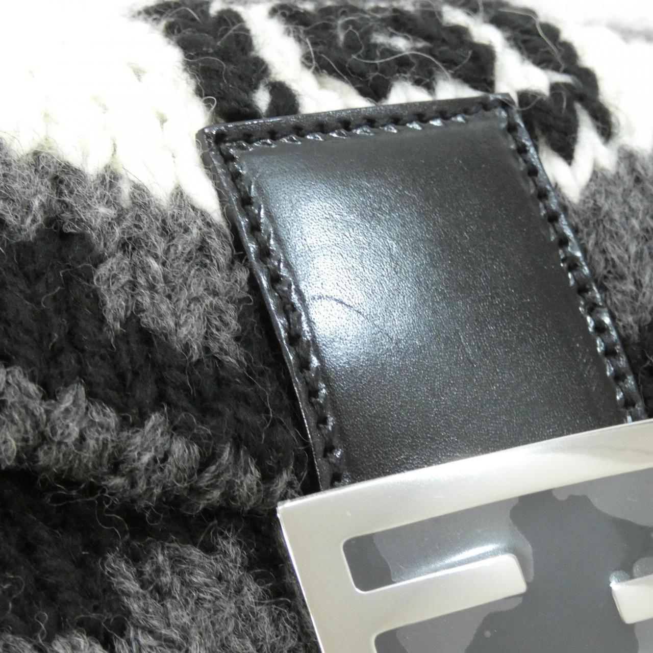 フェンディ バゲット ニット ショルダーバッグ