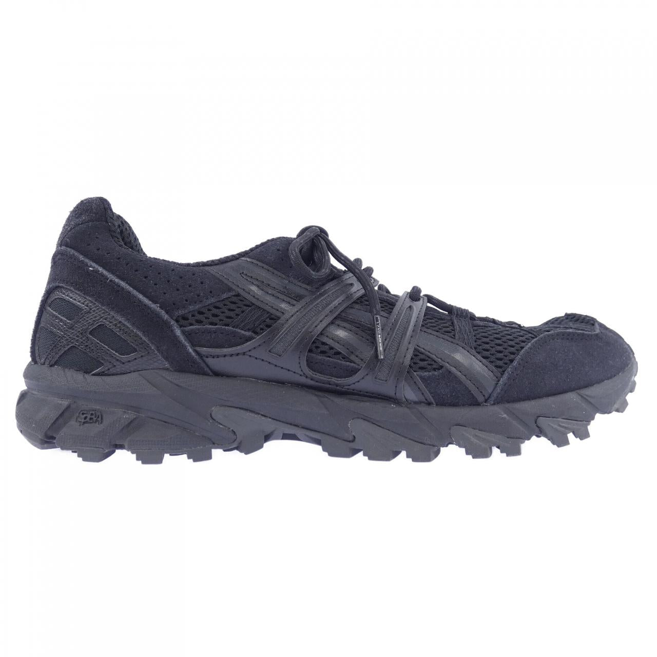 アシックス スニーカー