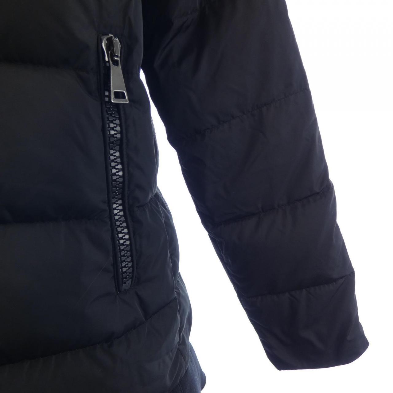 モンクレール VIBURNUM ダウンコート