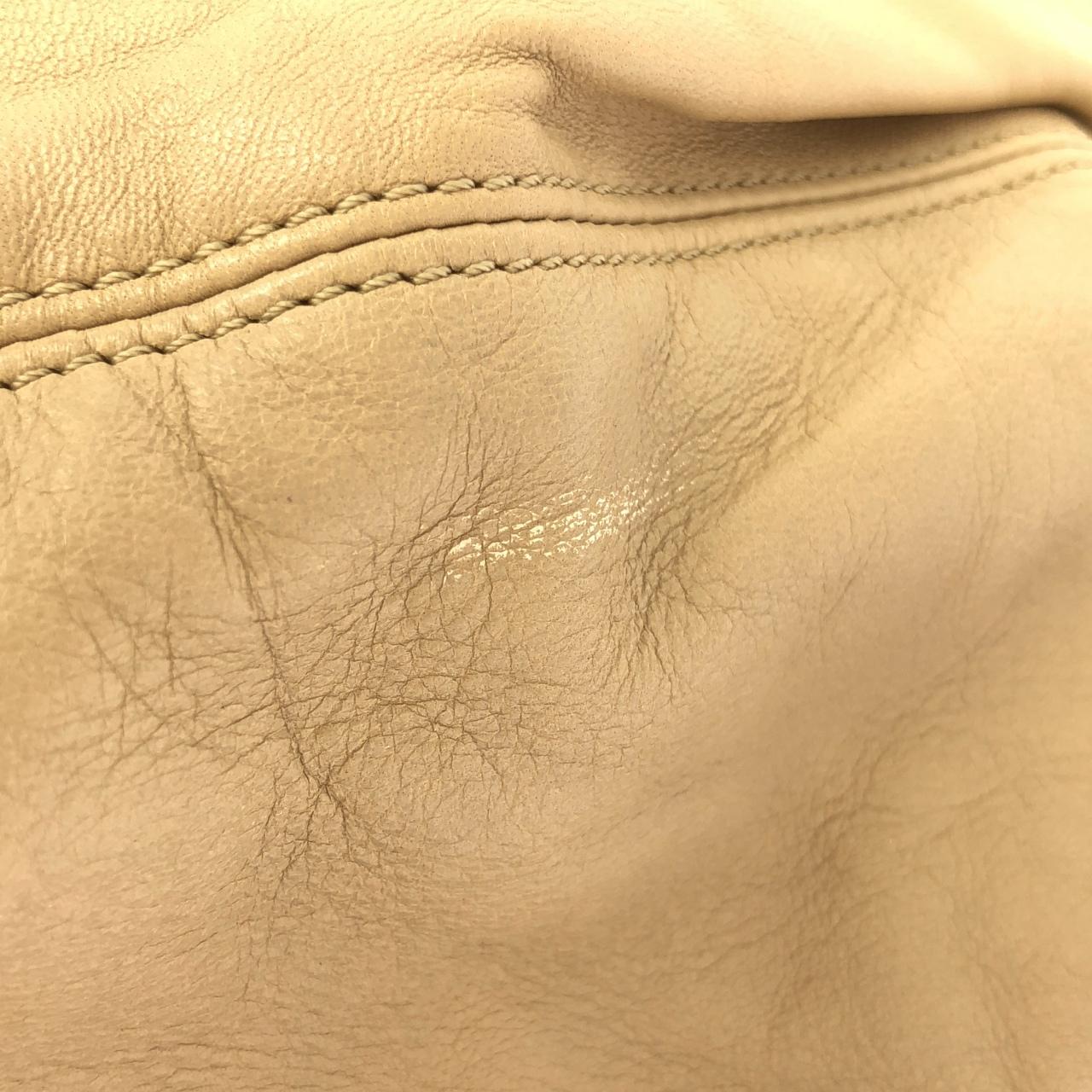 ロエベ PILLOW MEDIUM ラム ショルダーバッグ