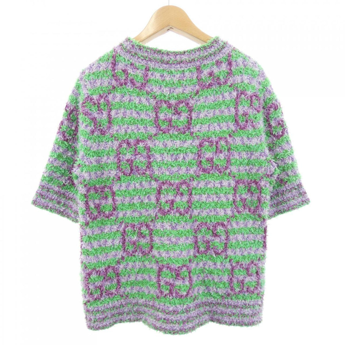 グッチ ニットトップス