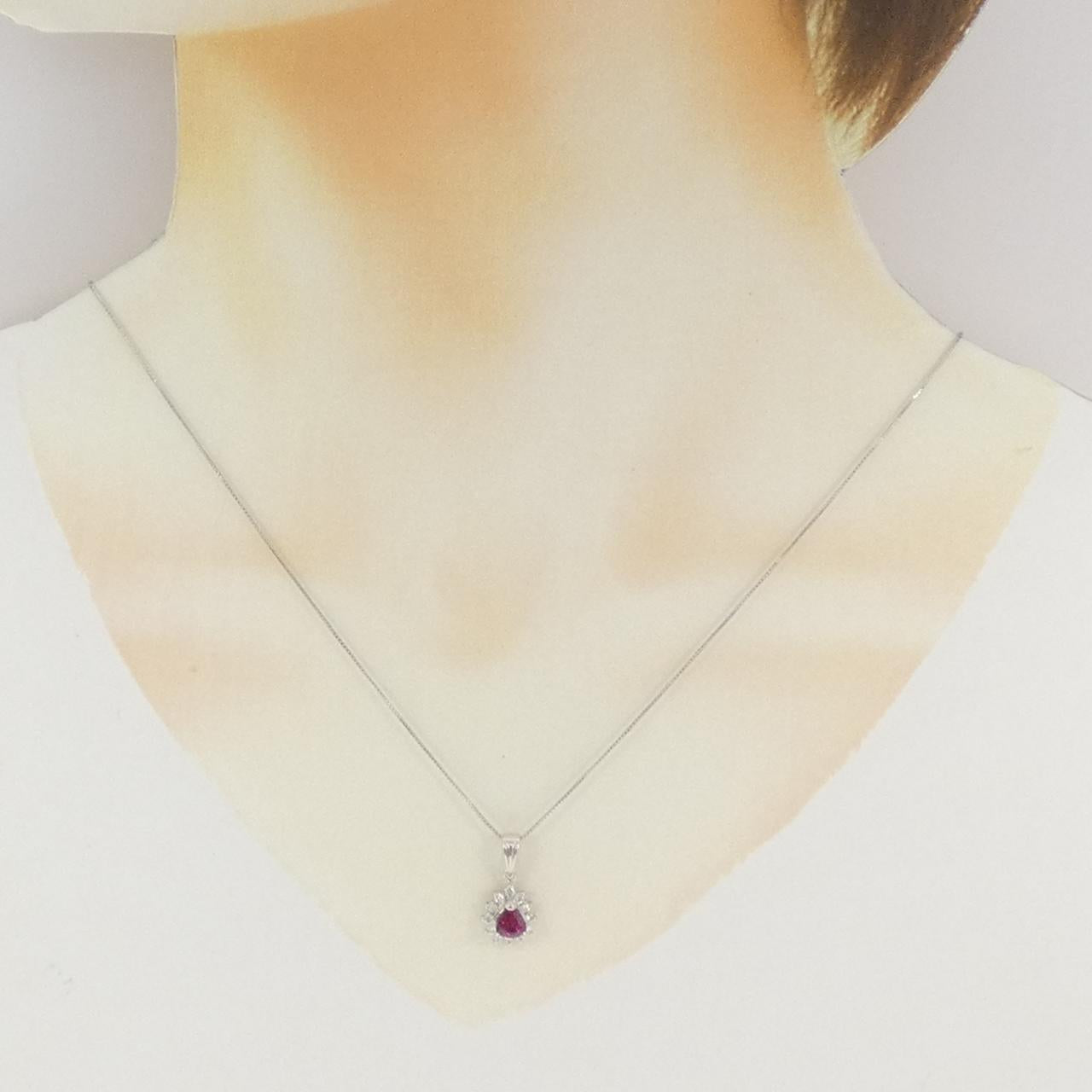 プラチナ 0.805CT ルビーダイヤモンドネックレス