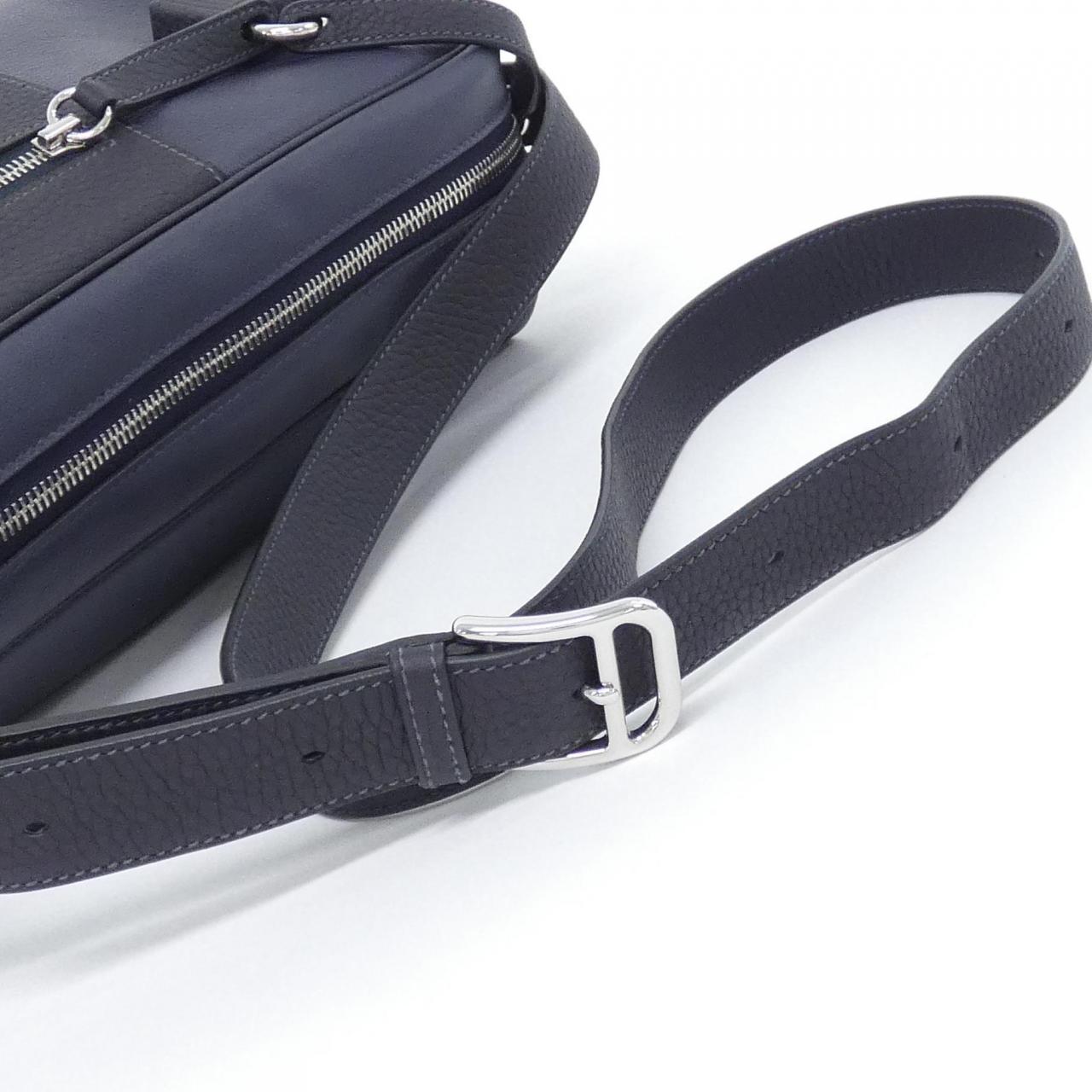 エルメス プティクーリエ エヴァーカラー トリヨンクレマンス ショルダーバッグ
