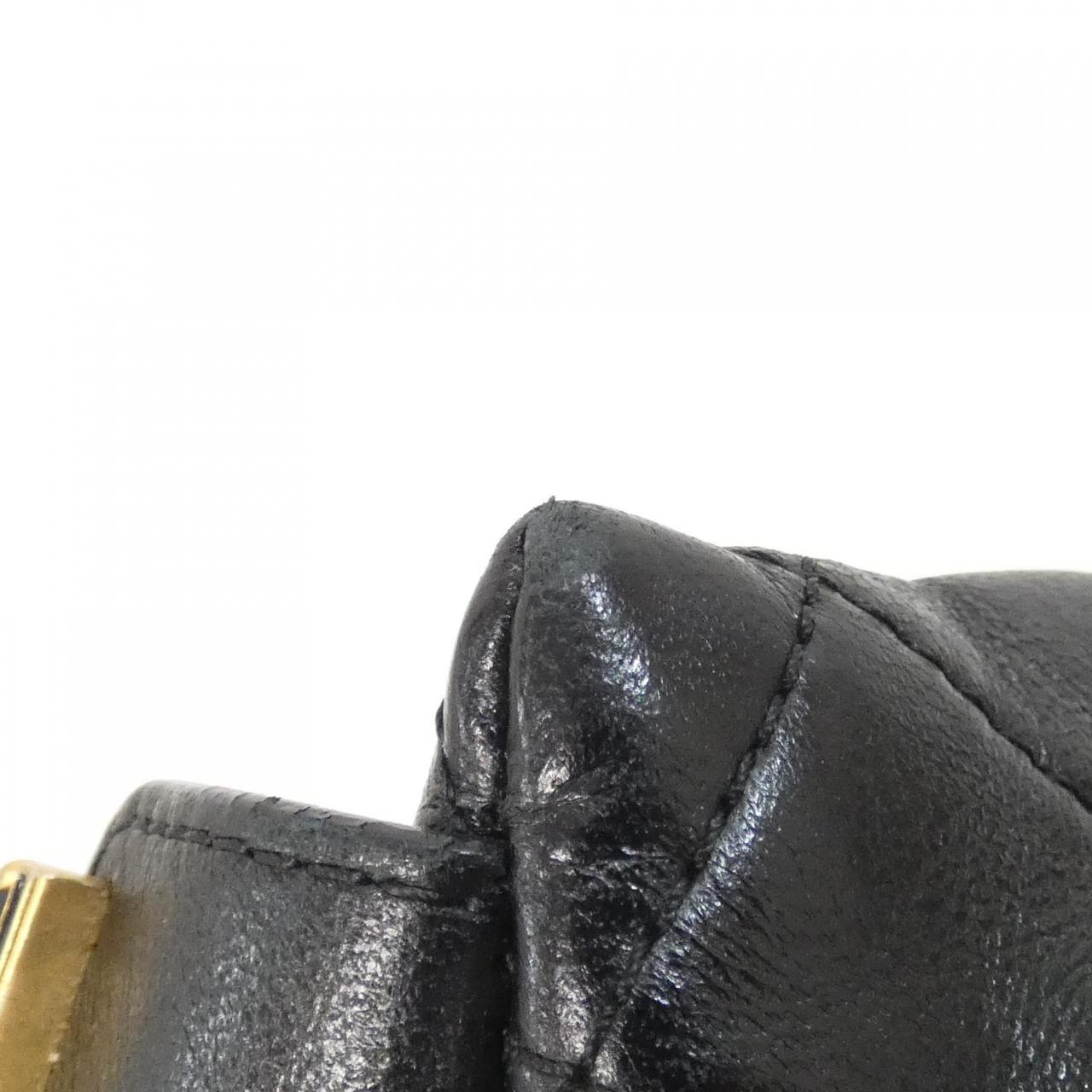 シャネル ラムスキンウエストバッグ