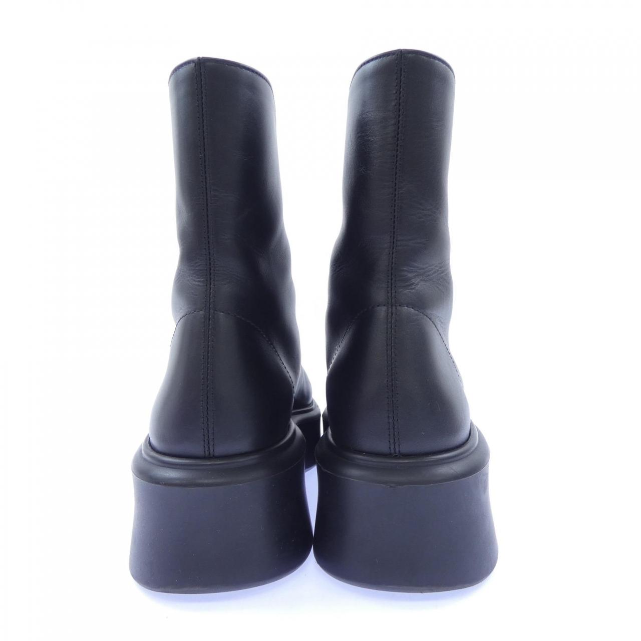ザロウ Zipped Boot I カーフスキンブーツ