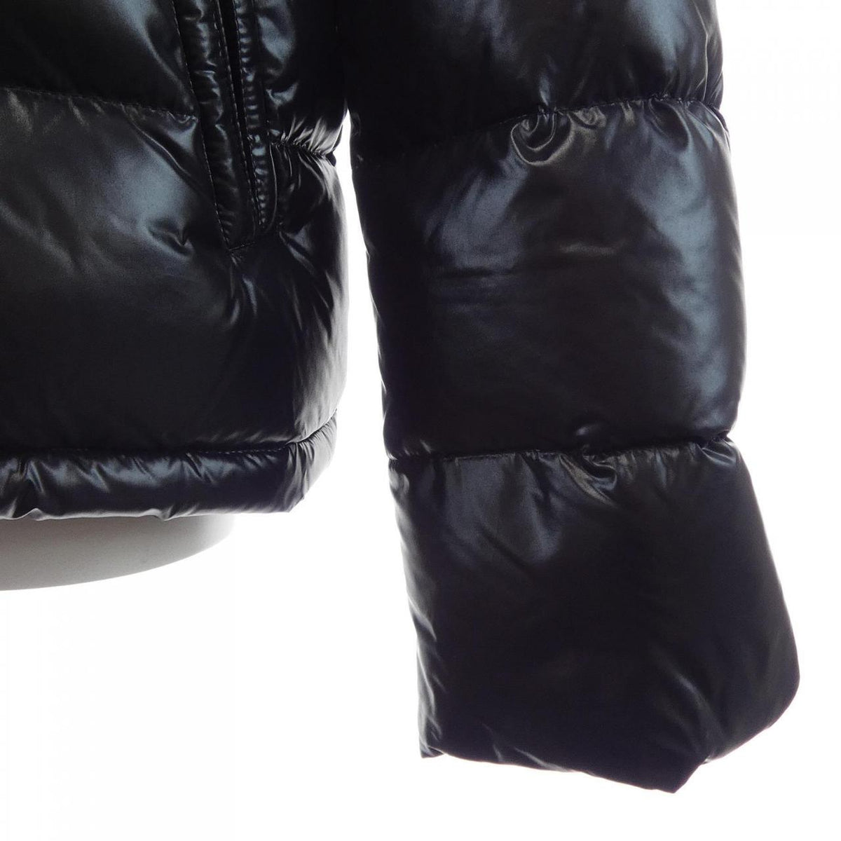 モンクレールジーニアス KEI NINOMIYA ALMANDINE ダウンジャケット