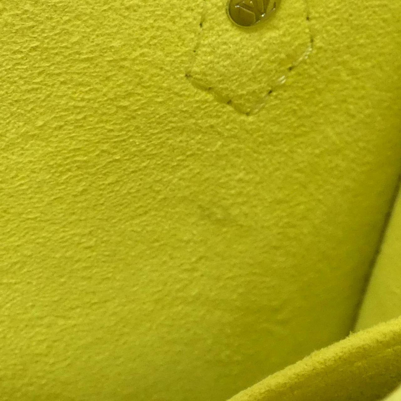 ルイヴィトン プティットサックプラ エピ ハンドバッグ