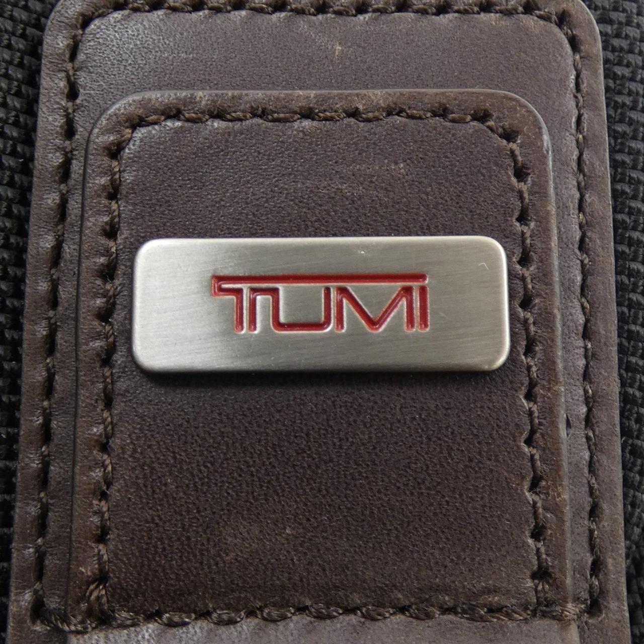 トゥミ レザーショルダーバッグ