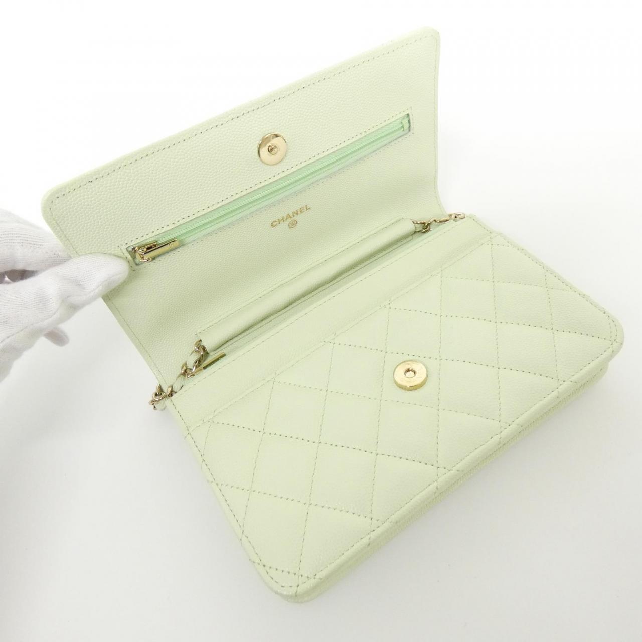 シャネル タイムレスクラシック キャビアスキン 財布