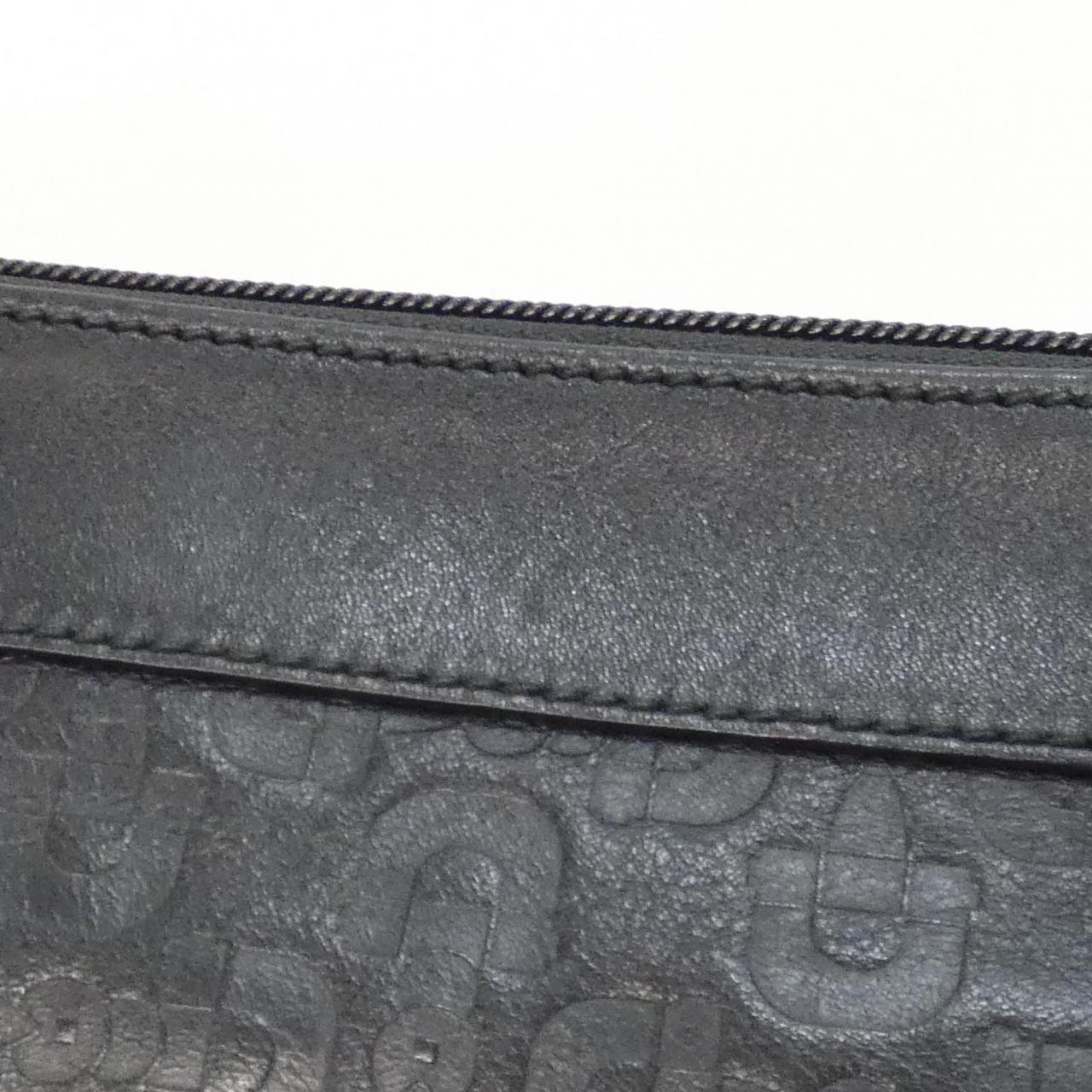 グッチ レザーショルダーバッグ