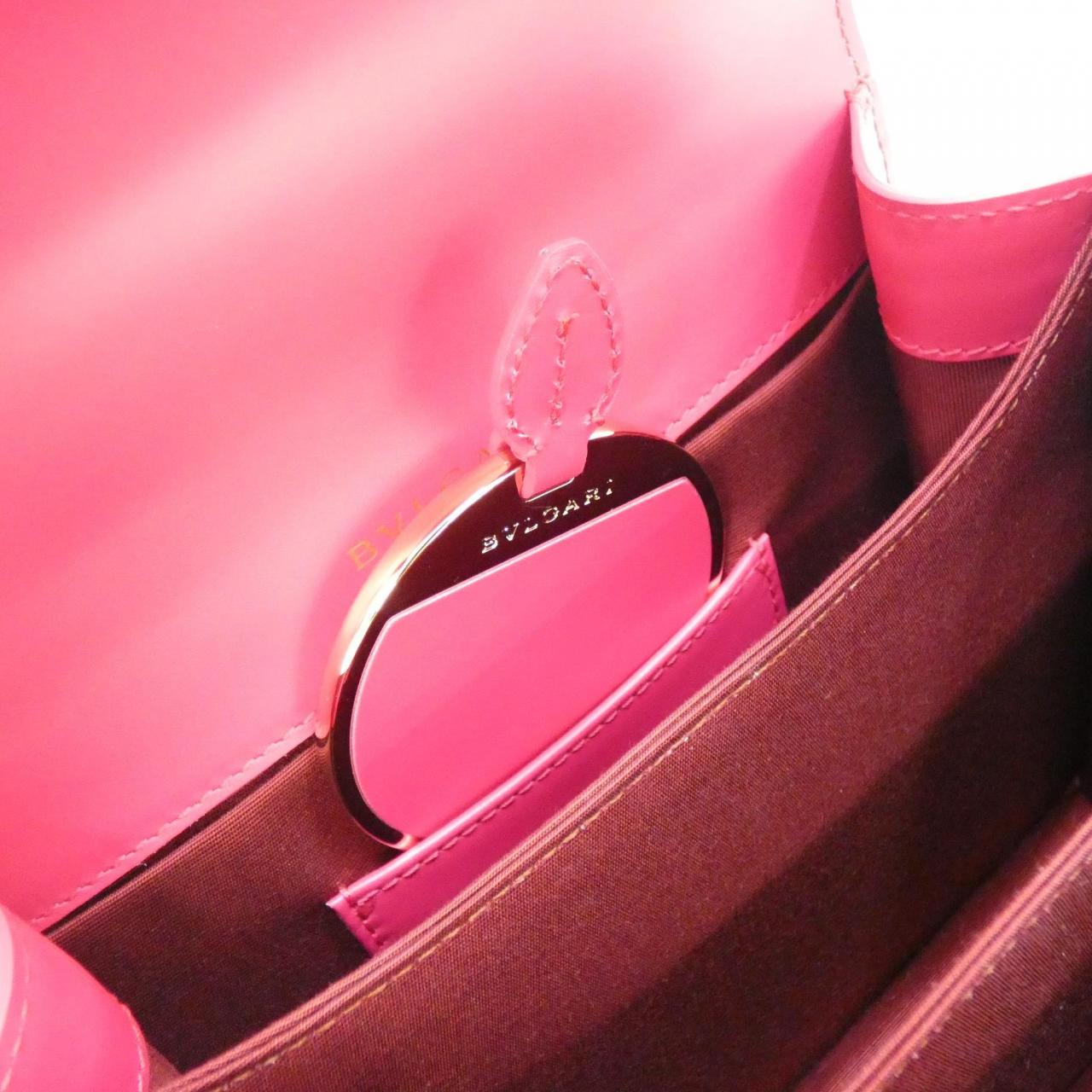 ブルガリ SERPENTI FOREVER カーフショルダーバッグ