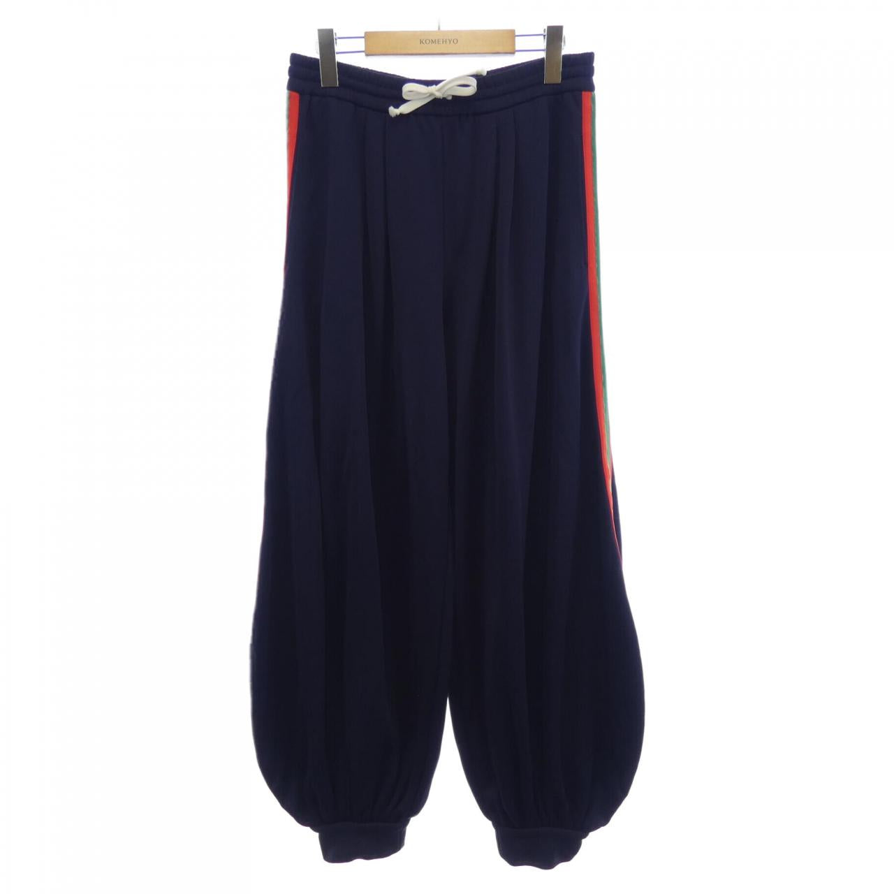 グッチ パンツ