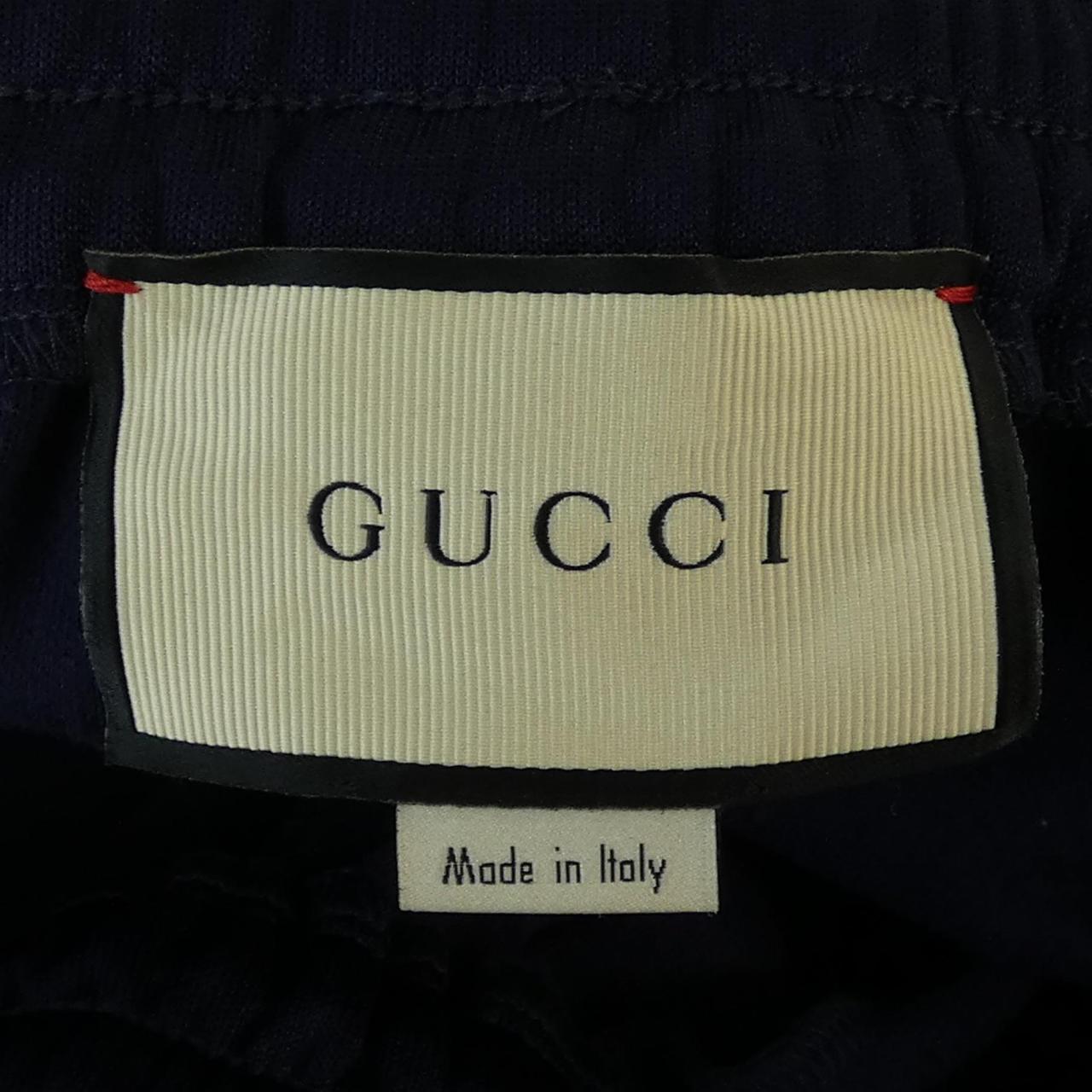 グッチ パンツ