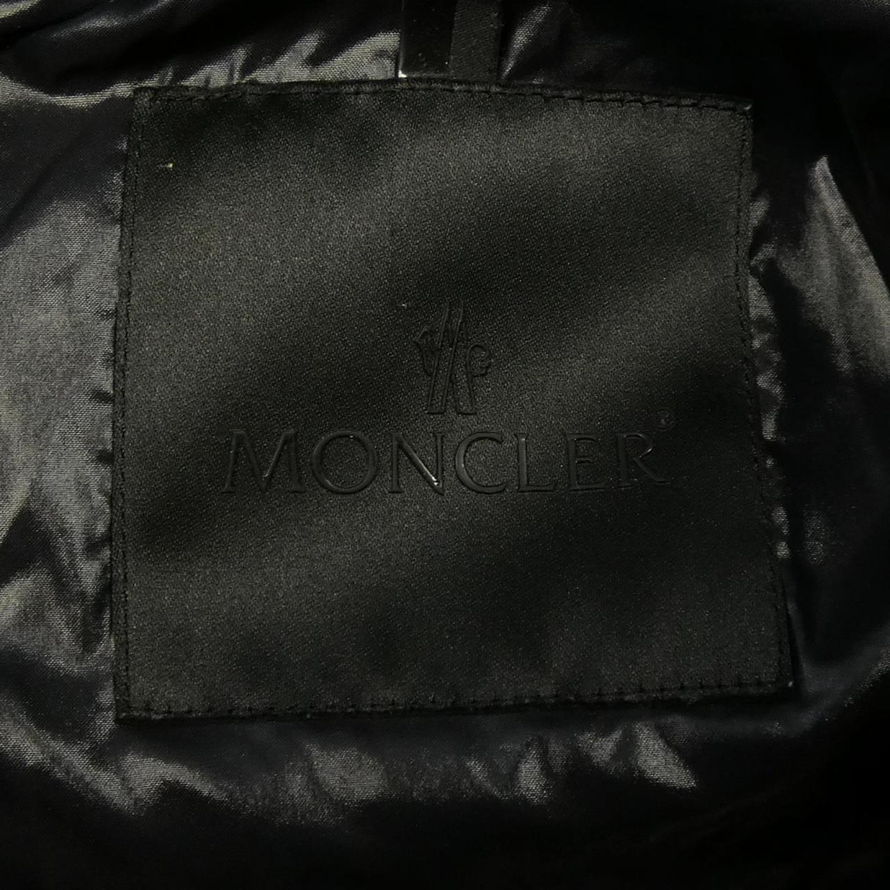 モンクレール MAURES ダウンジャケット