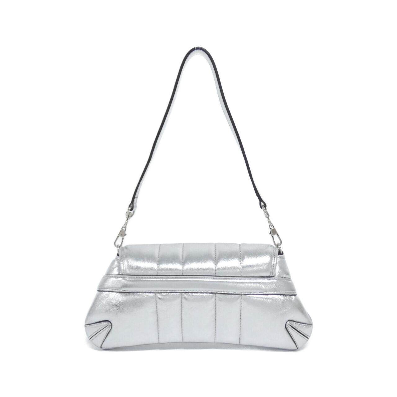 グッチ メタリックレザー ショルダーバッグ