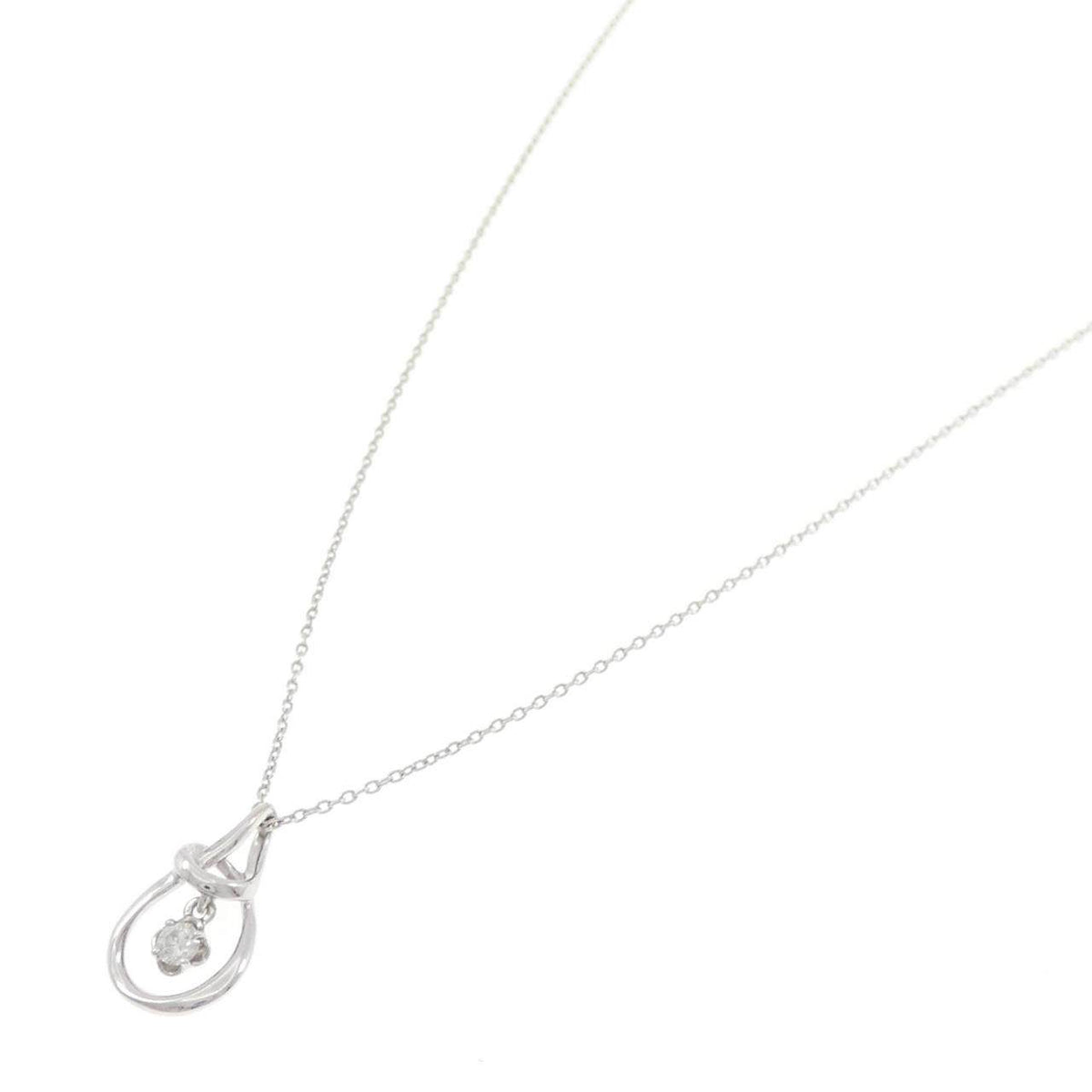 プラチナダイヤモンドネックレス
