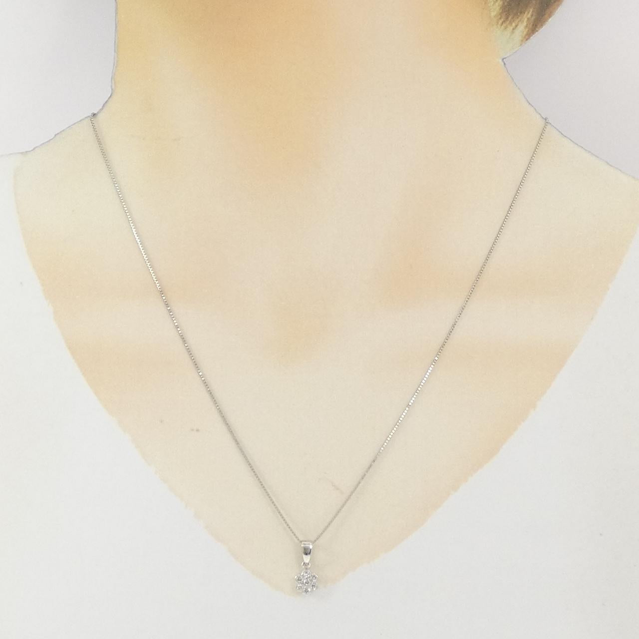 プラチナPT850 フラワーダイヤモンドネックレス