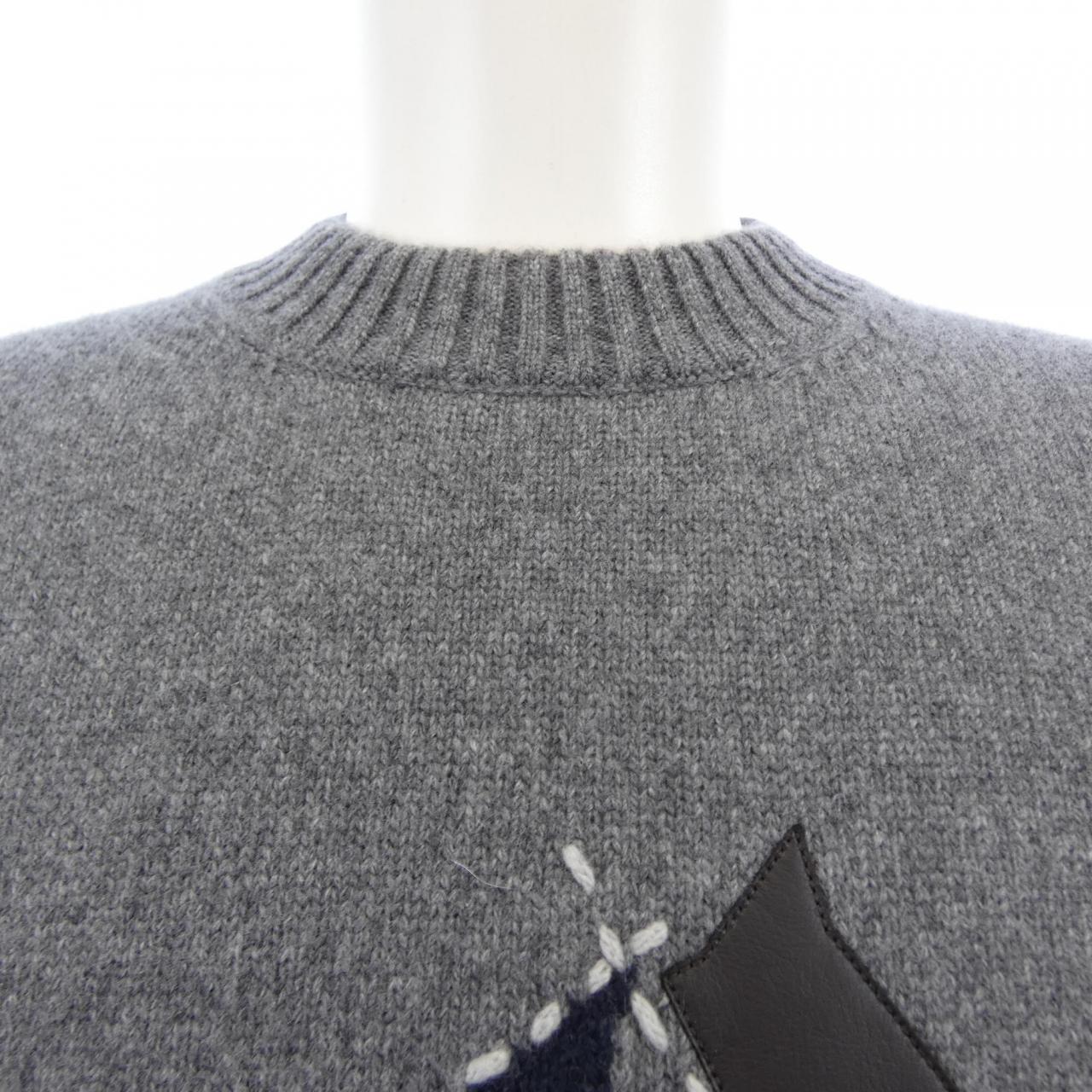 エルメス シュヴァルタングラム カシミヤニット