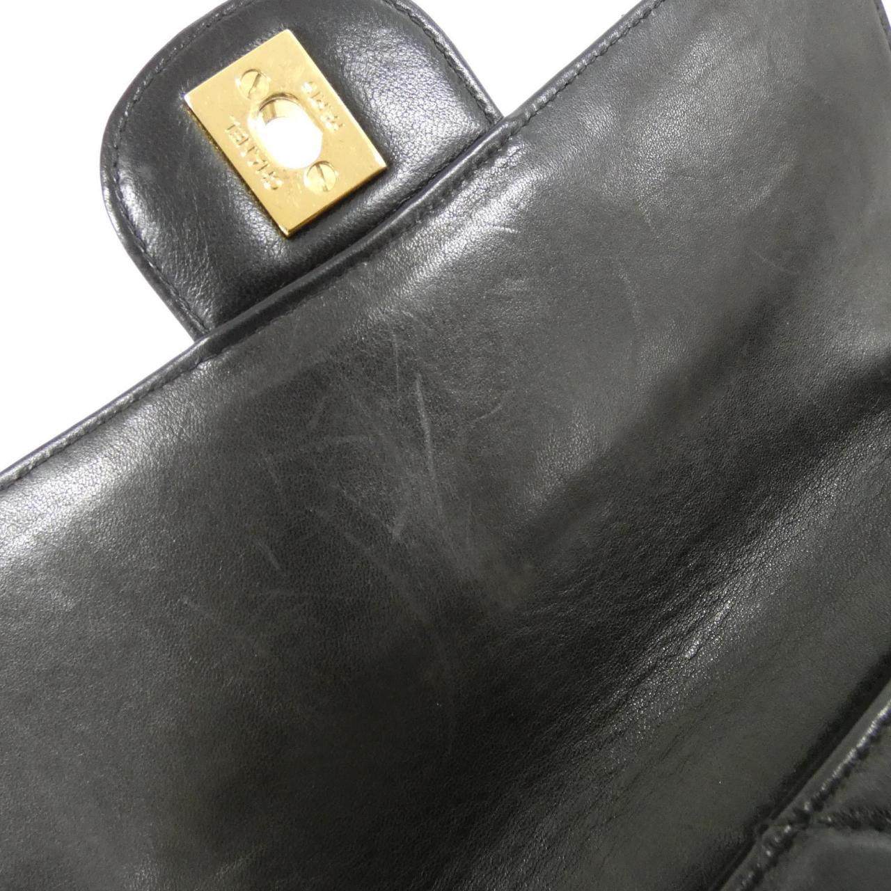 シャネル ラム ショルダーバッグ