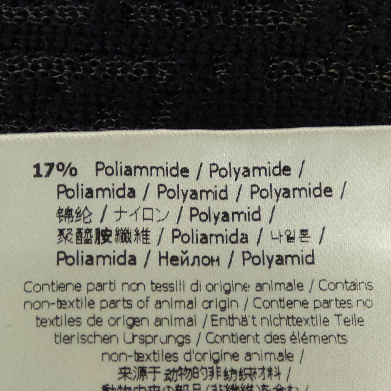 フェンディ ニット