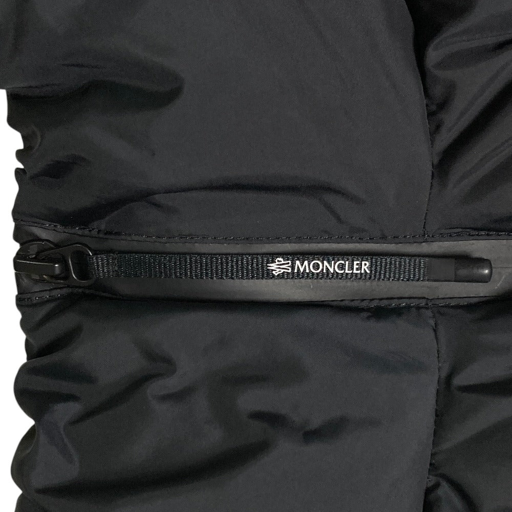 モンクレール APRIATE VEST ダウンベスト