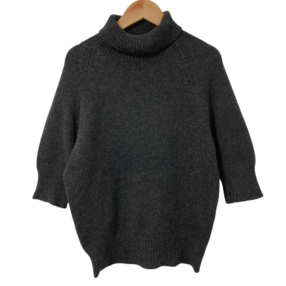 セリーヌ カシミヤタートルネックニット