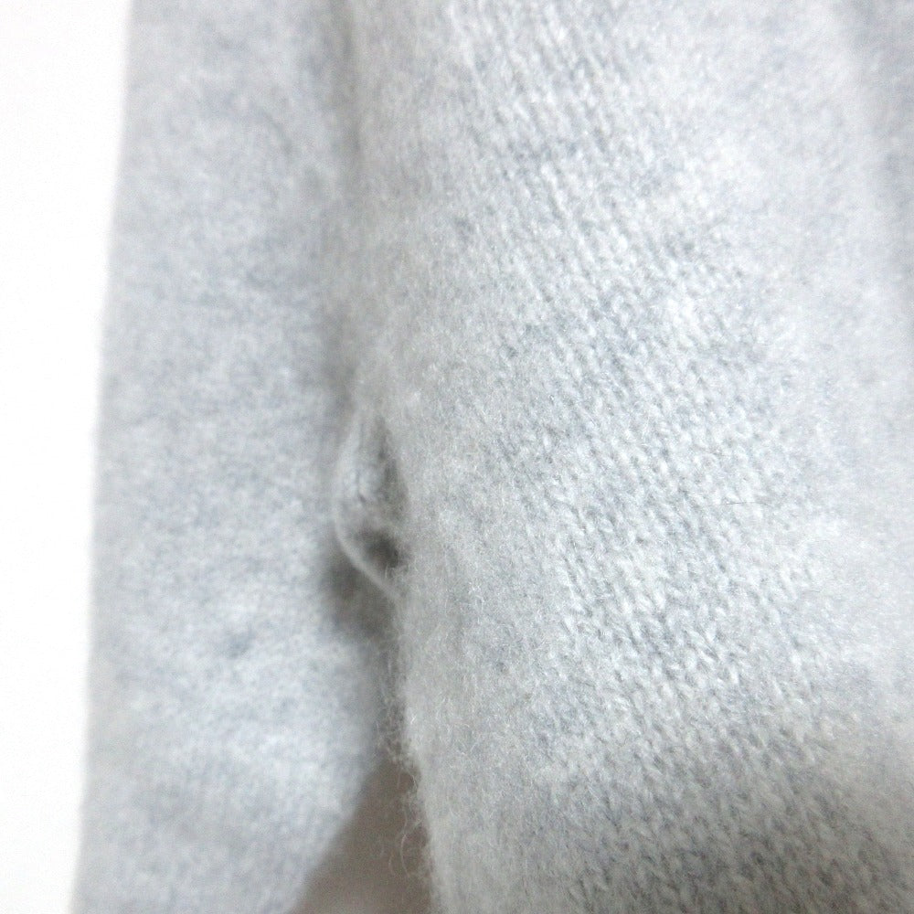 エアロン カシミヤタートルネックニットセーター