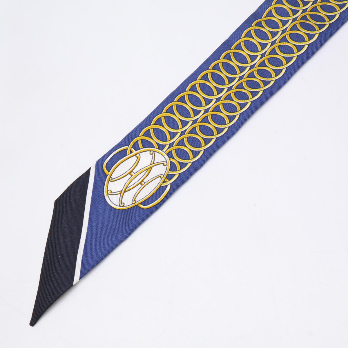 エルメス Lift Profile シルクスカーフ
