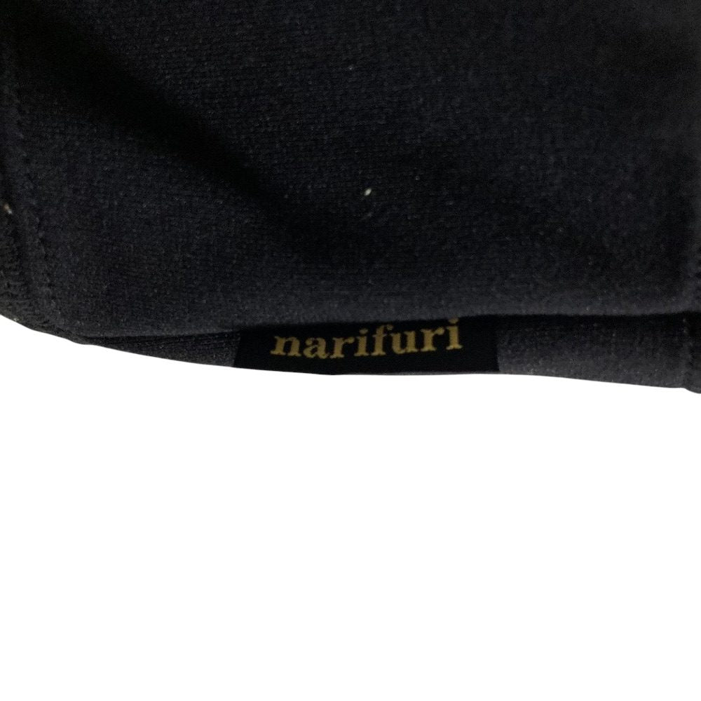 narifuriジップアップパーカー
