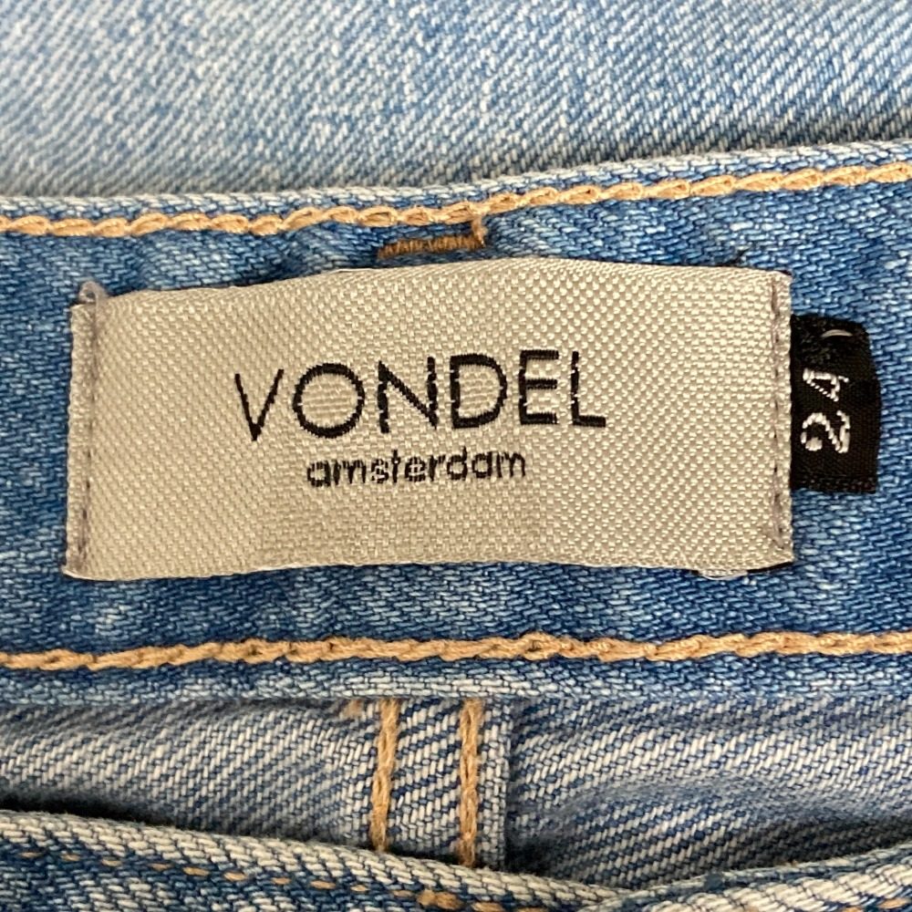 VONDEL ストレートデニムパンツ