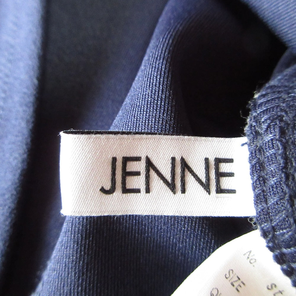 JENNE ドラマティックアシンメトリーカットソー
