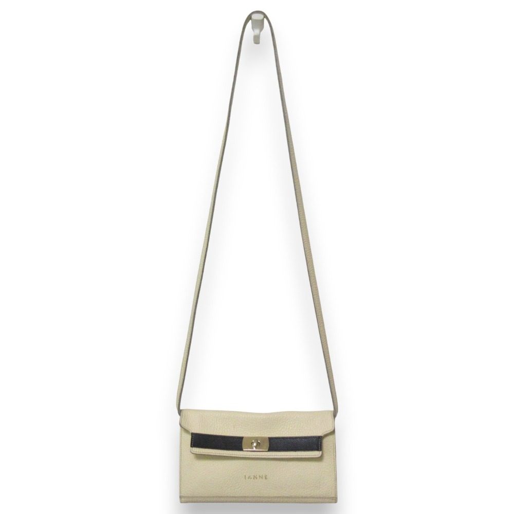 IANNE ティアラ 2way ショルダー バッグ