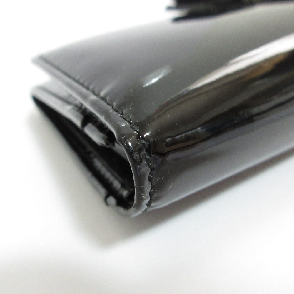 サルヴァトーレ フェラガモ ヴァラリボン パテント ロングウォレット