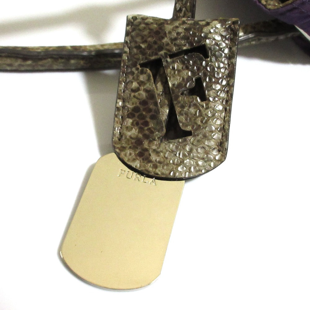 フルラ パイソン エンボス バッグ