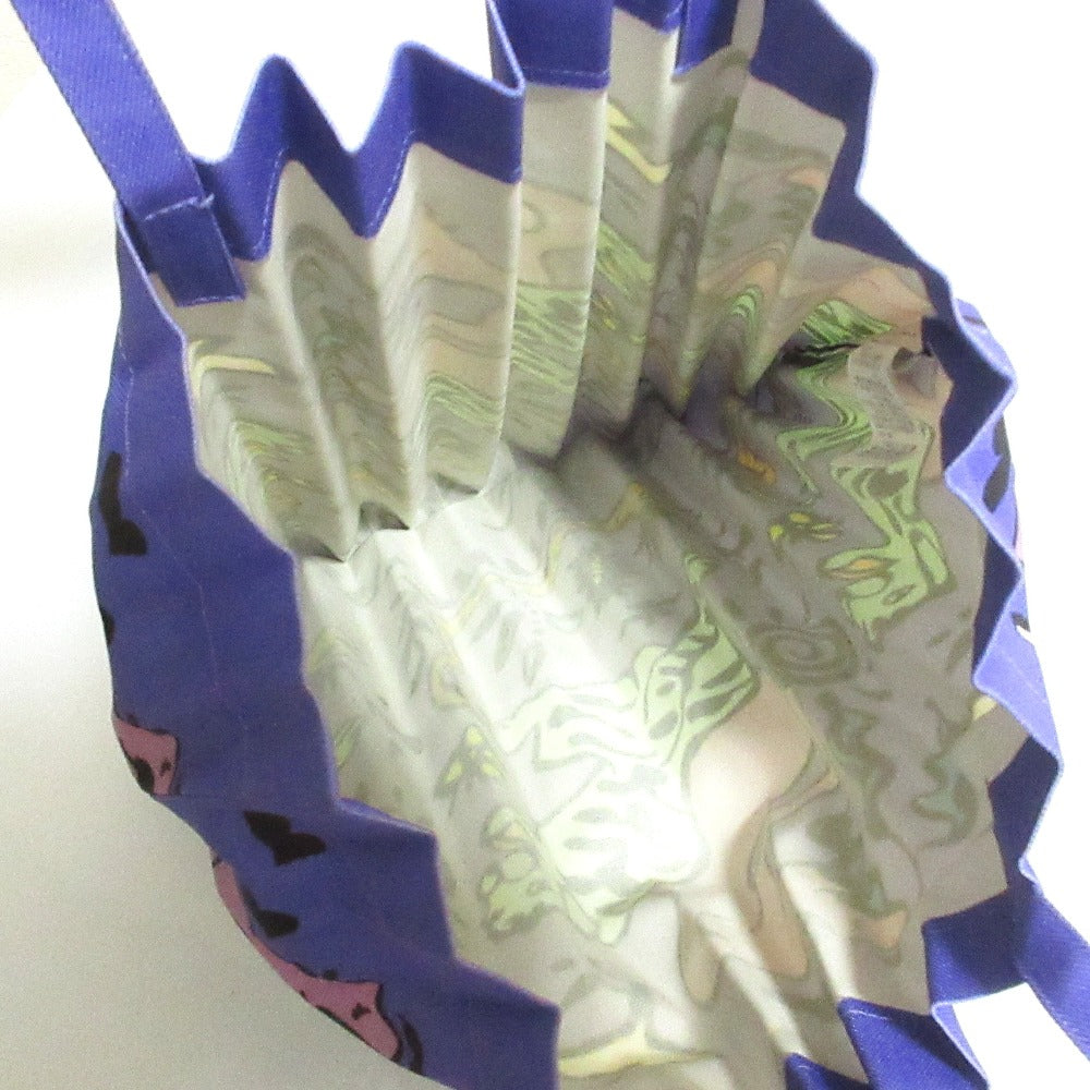 me ISSEY MIYAKE トランク ハンドバッグ