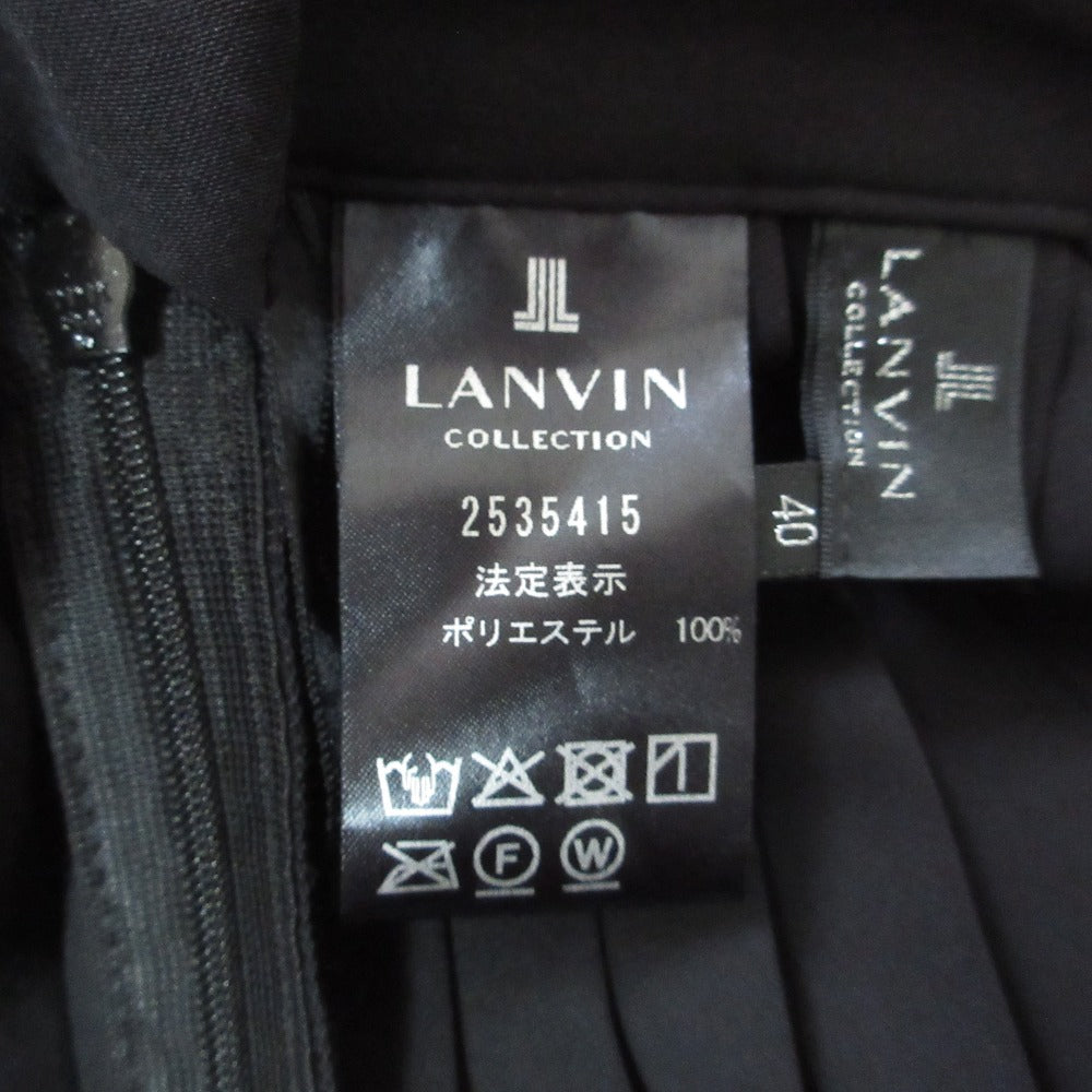 ランバンコレクション サテンプリーツショートパンツ